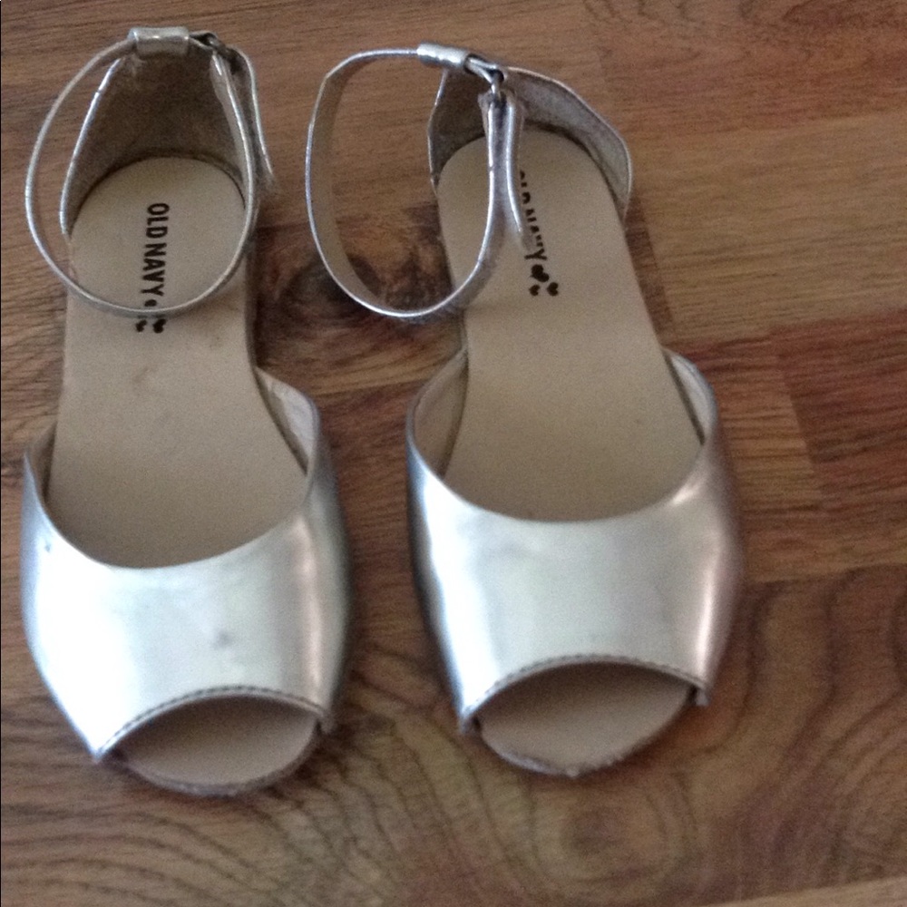 🔵 Kids dress up shoes